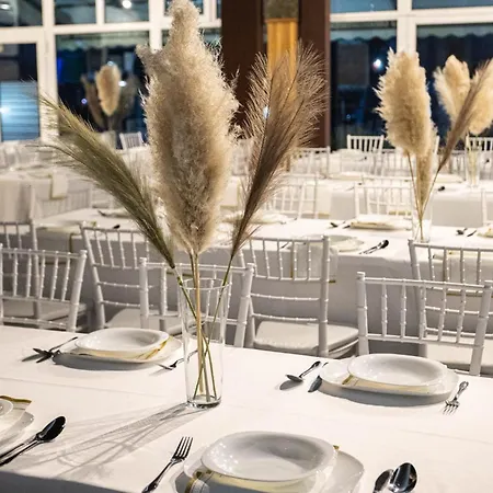 Calypso 汽车旅馆 特拉夫尼克