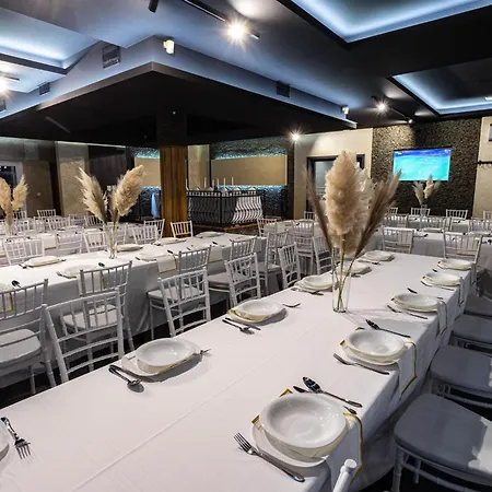 Calypso 汽车旅馆 3*